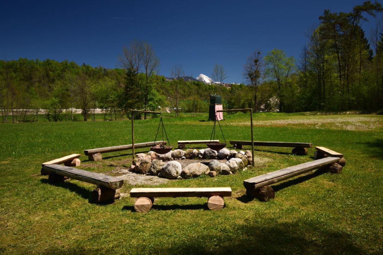 Robinson River Camp Radovljica Exterior foto